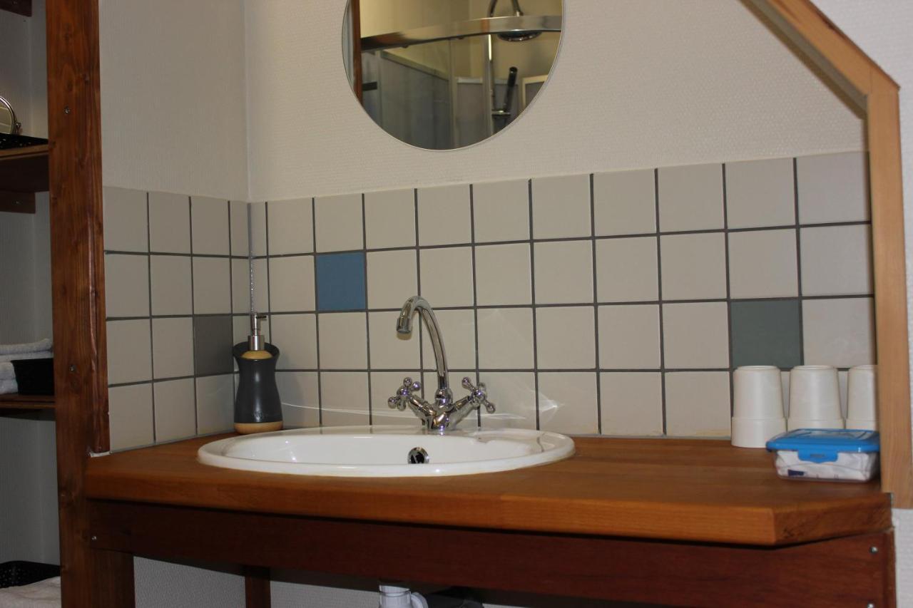Maison Le Barrage Saint-Gervais-dʼAuvergne Dış mekan fotoğraf