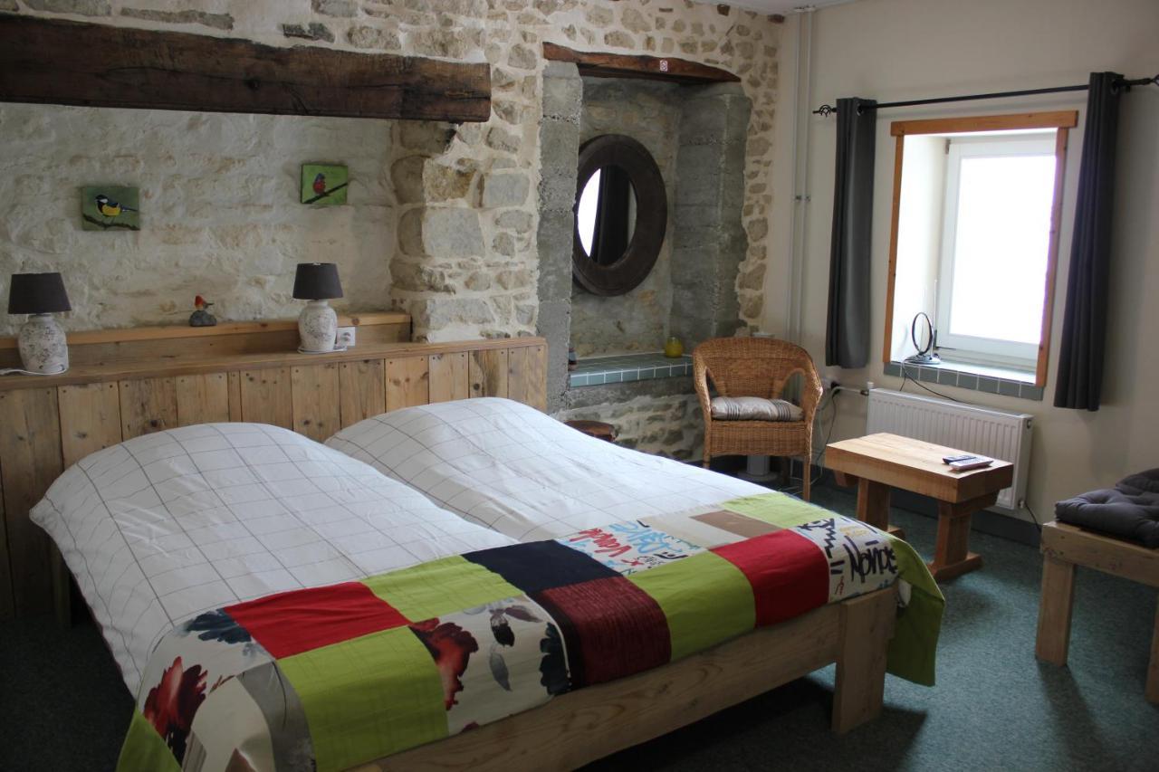 Maison Le Barrage Saint-Gervais-dʼAuvergne Dış mekan fotoğraf